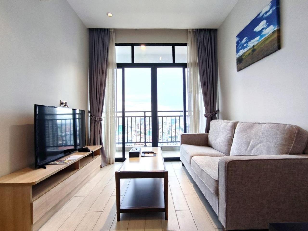 The View Serviced Residence 豪景日式酒店公寓 Phnom Penh Eksteriør billede